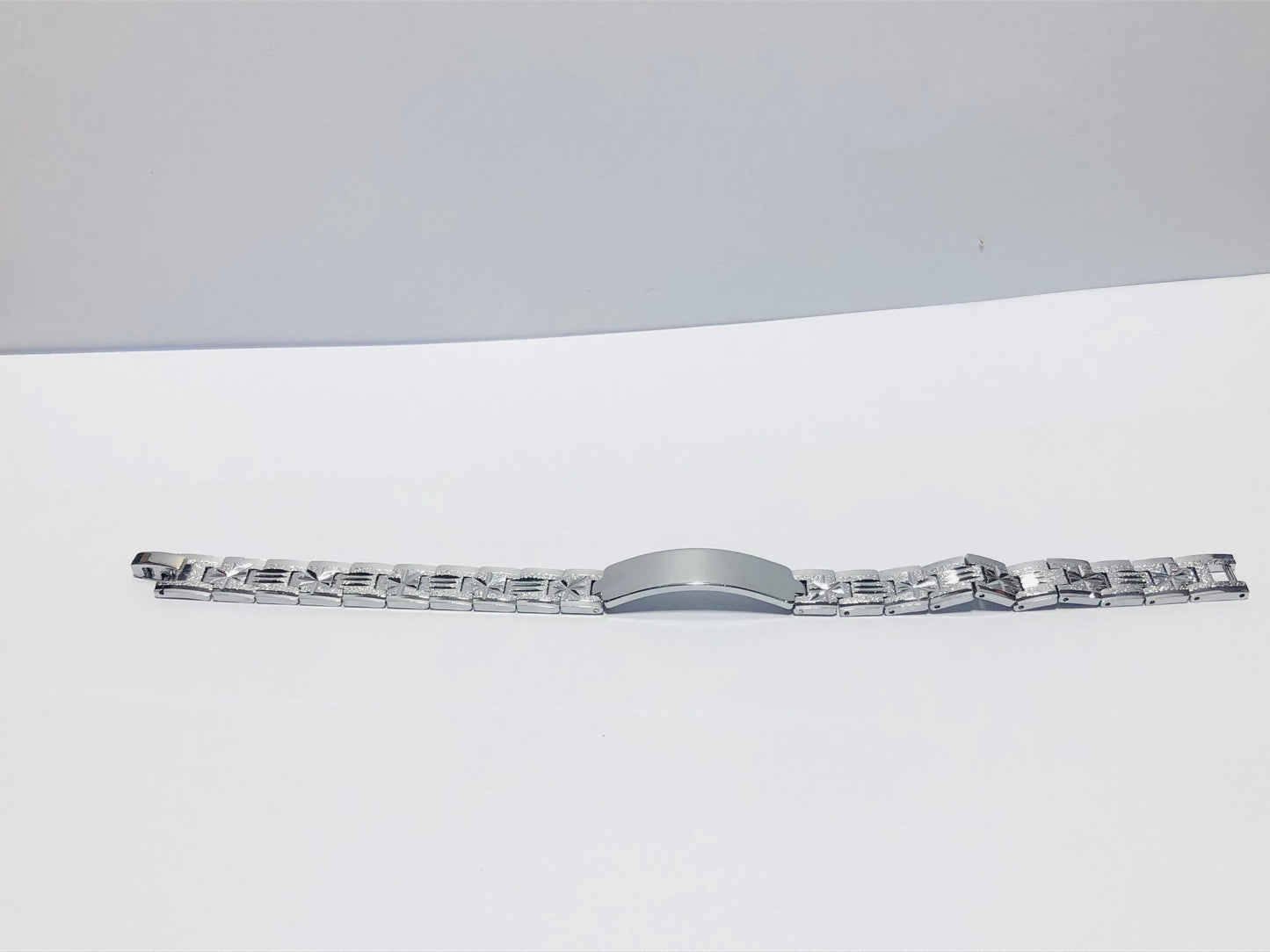 Silver Stainless Steel Men’s Bracelet – Bold Chain Link Design